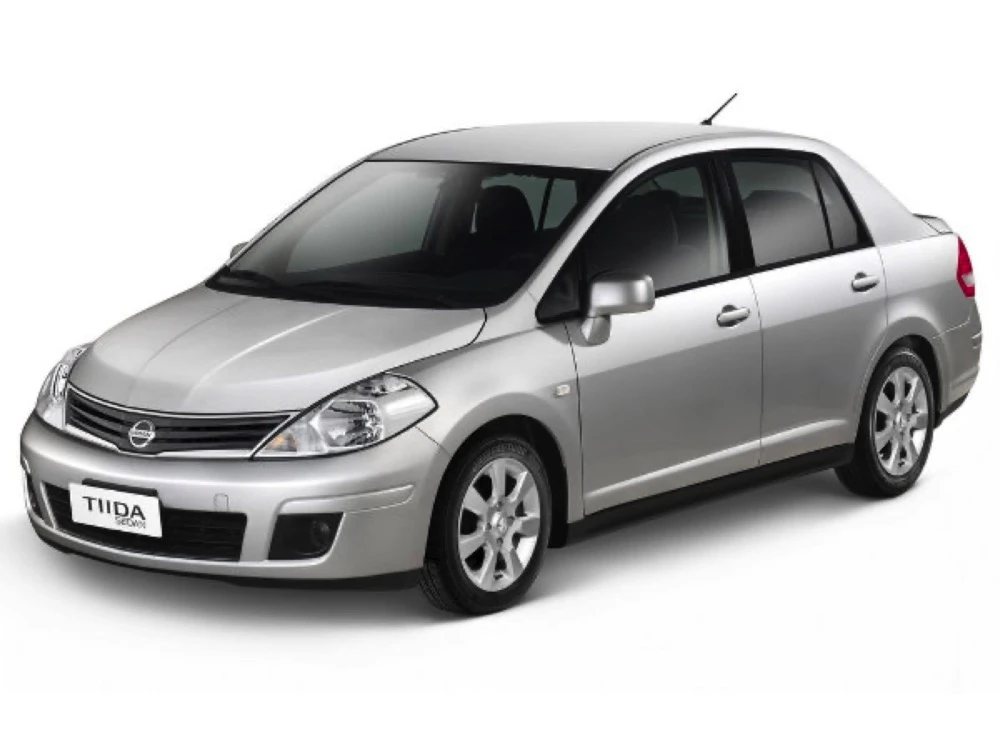 Wycieraczki Nissan Tiida Latio 2004–2011 C11 sedan